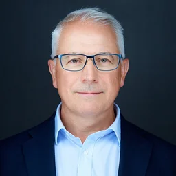 Varga Zoltán kovácsmester, MODELLO Intézet